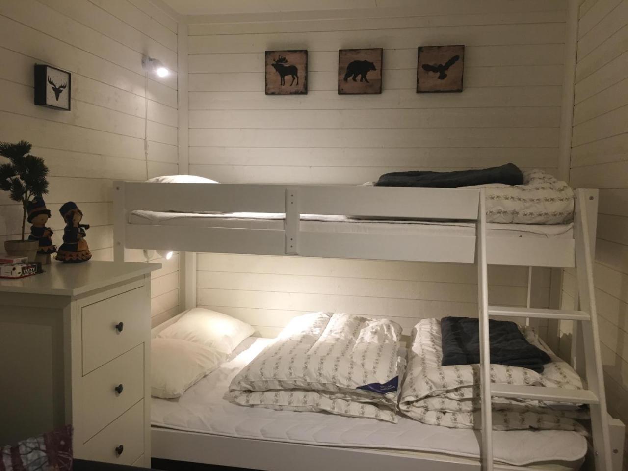 Camp Caroli Wooden Cabins Юккас'ярві Екстер'єр фото