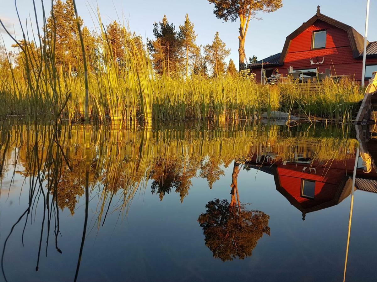 Camp Caroli Wooden Cabins Юккас'ярві Екстер'єр фото
